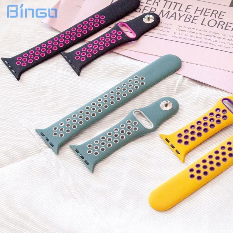 Classic Silicone Watch Band For Apple IWatch 38 40 44 42mm Sport Band Rubber Trap